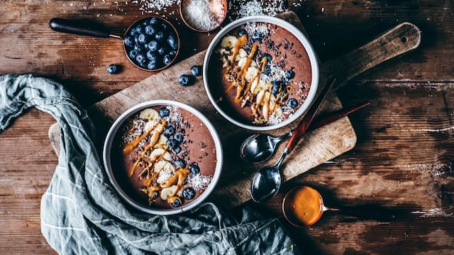 Chocolate Peanut Butter Smoothie Bowl