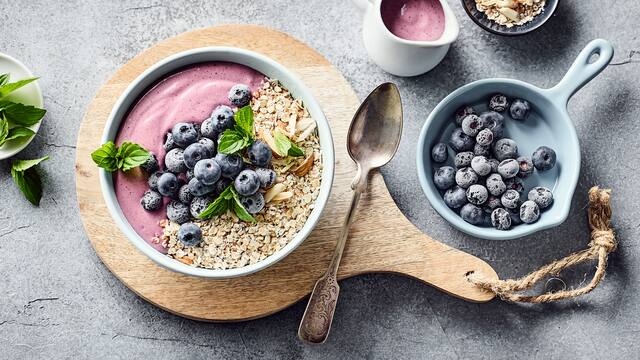 Acai-Müsli-Bowl