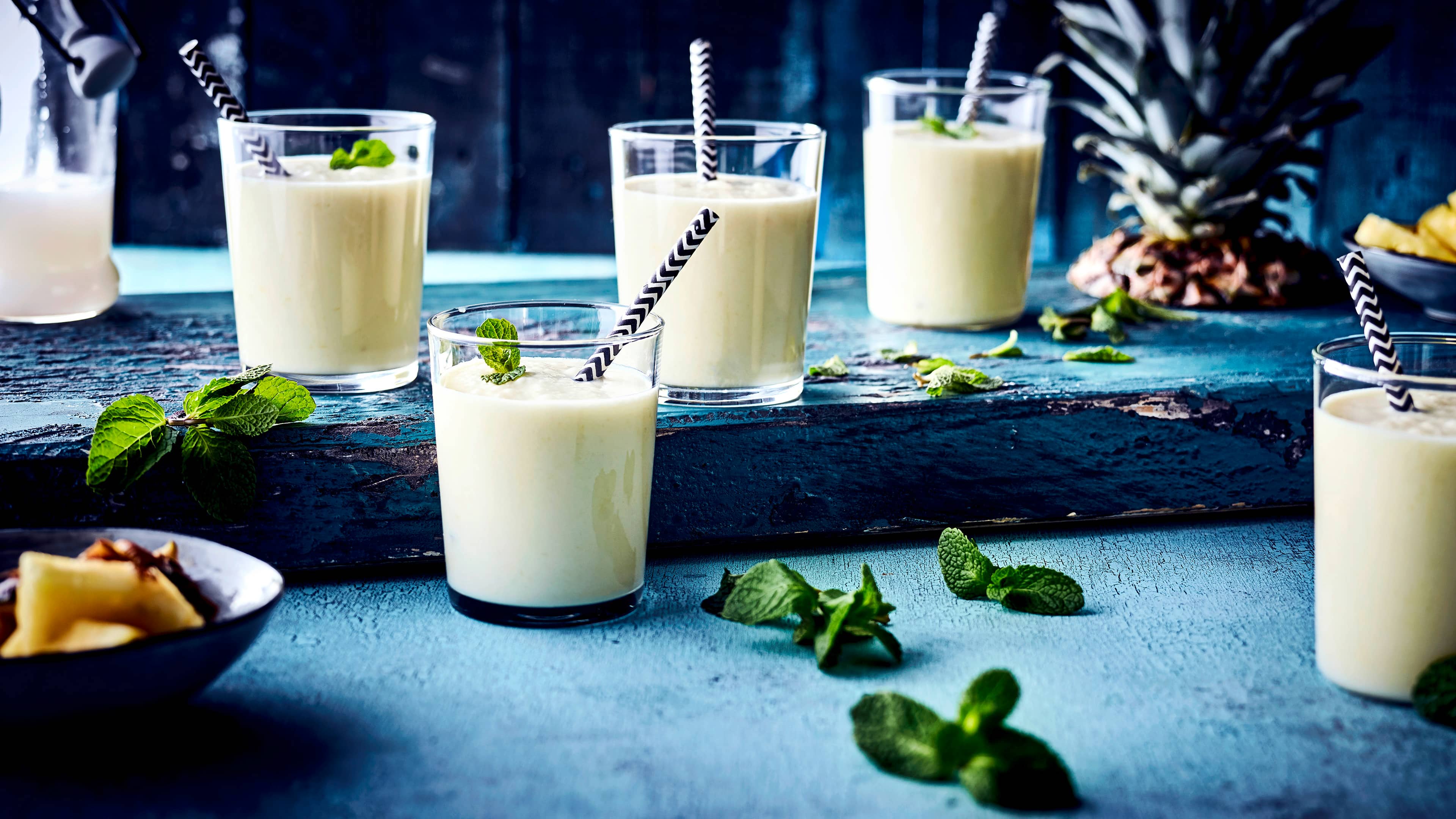 Ananas-Kokos-Smoothie - Rezept | EDEKA