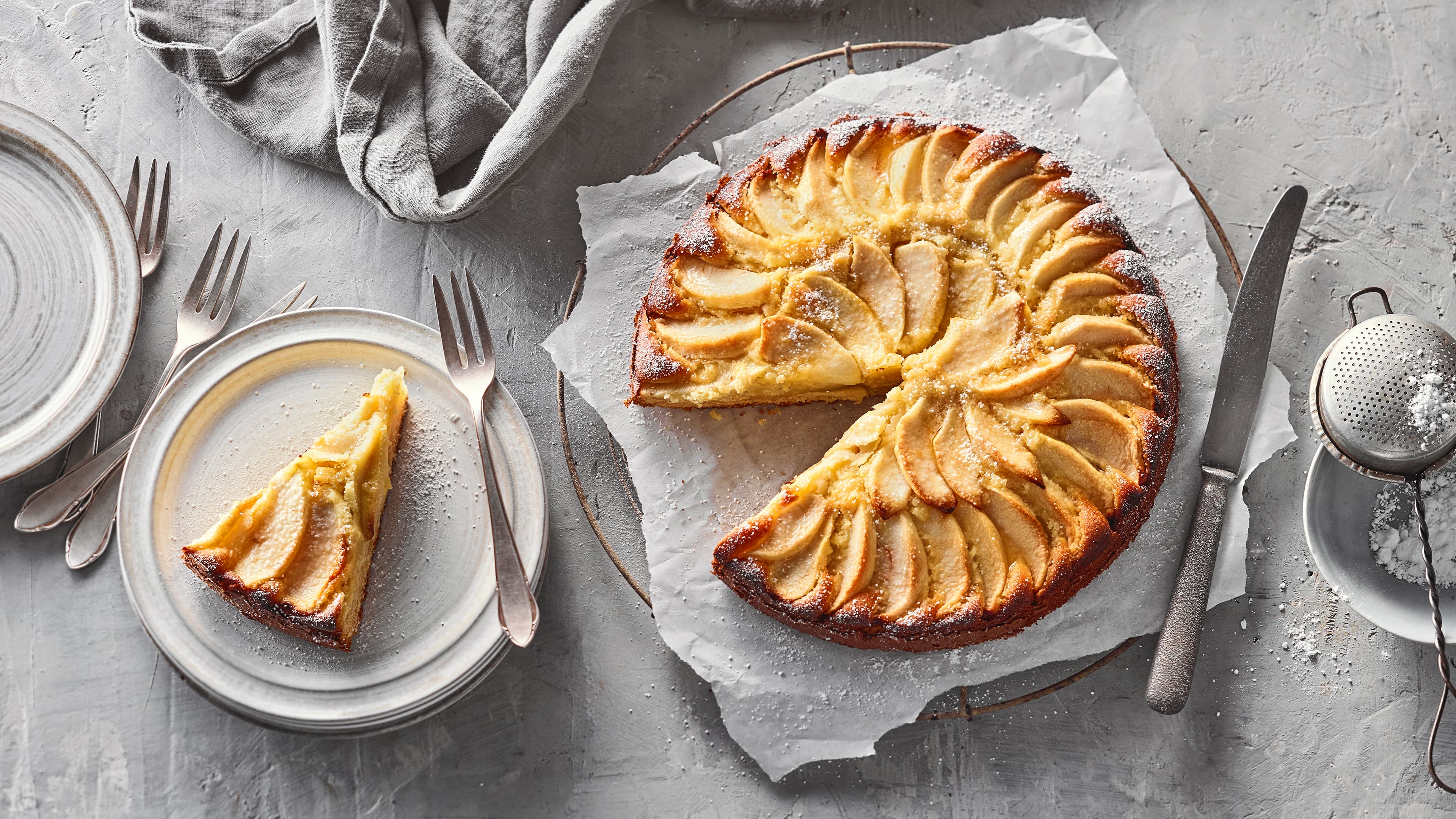 Apfel-Marzipankuchen - Rezept | EDEKA