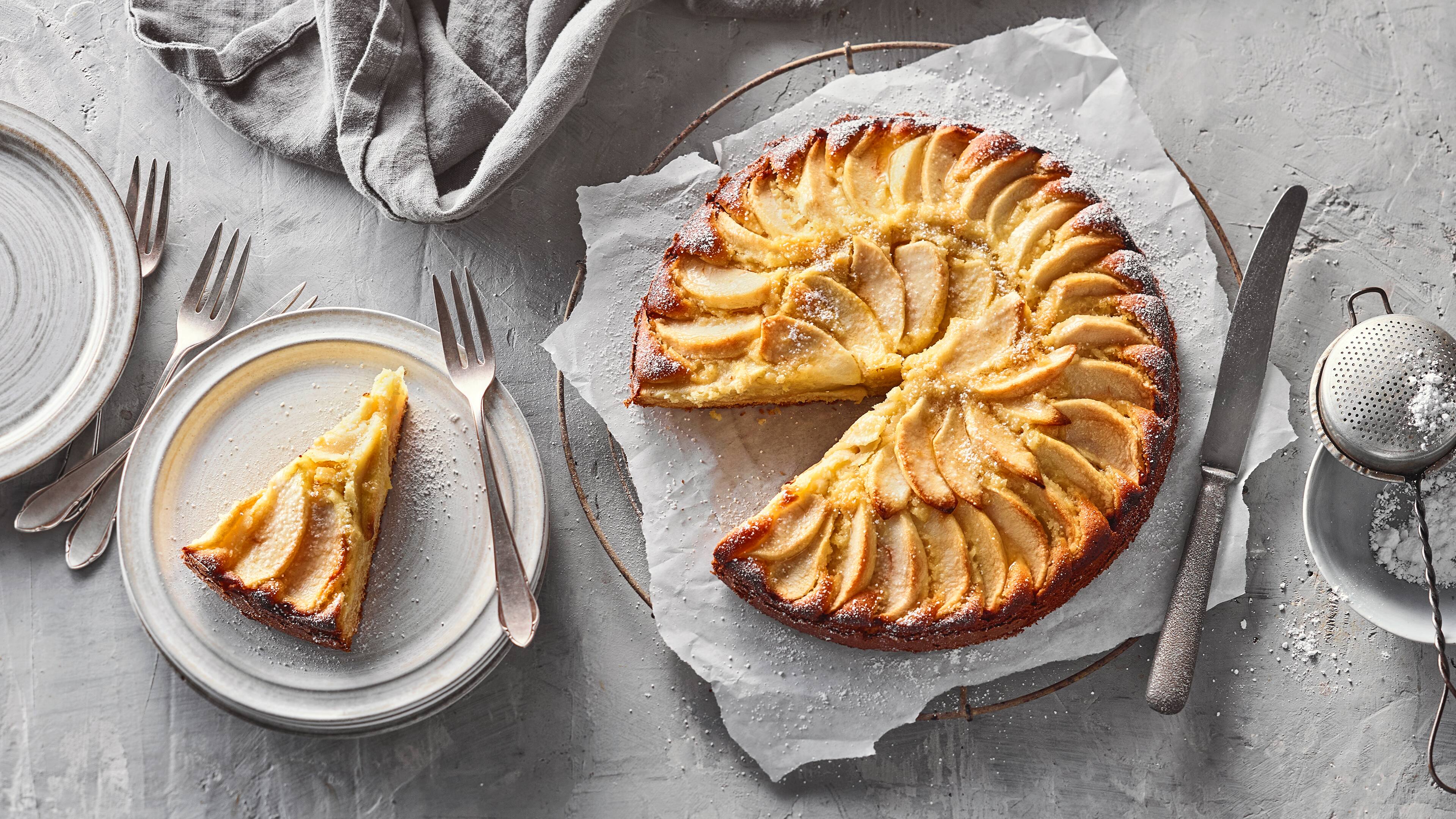 Apfel-Marzipankuchen - Rezept | EDEKA