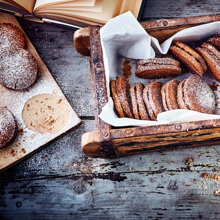 Apfel-Pflaumen-Plätzchen