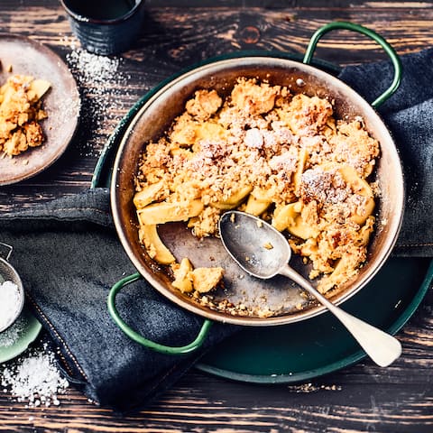 Backen Sie mit diesen Apple-Crumble-Rezepten leckere Crumble! So zaubern Sie ganz einfach schnelle Kuchen mit tollem Geschmack!