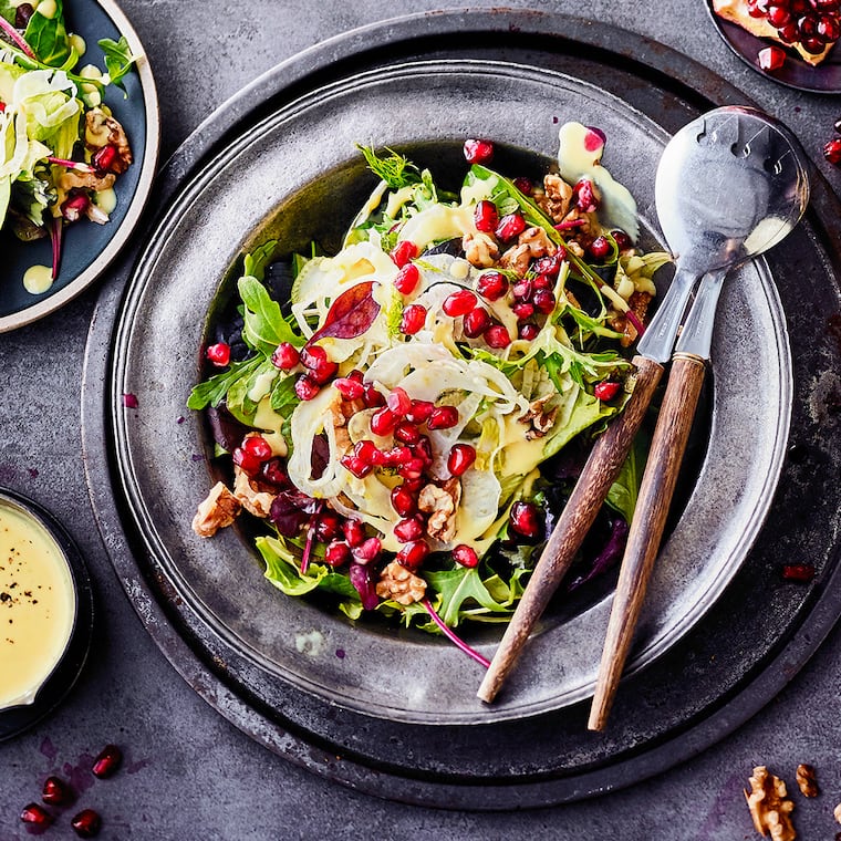 Blattsalat mit Granatapfel