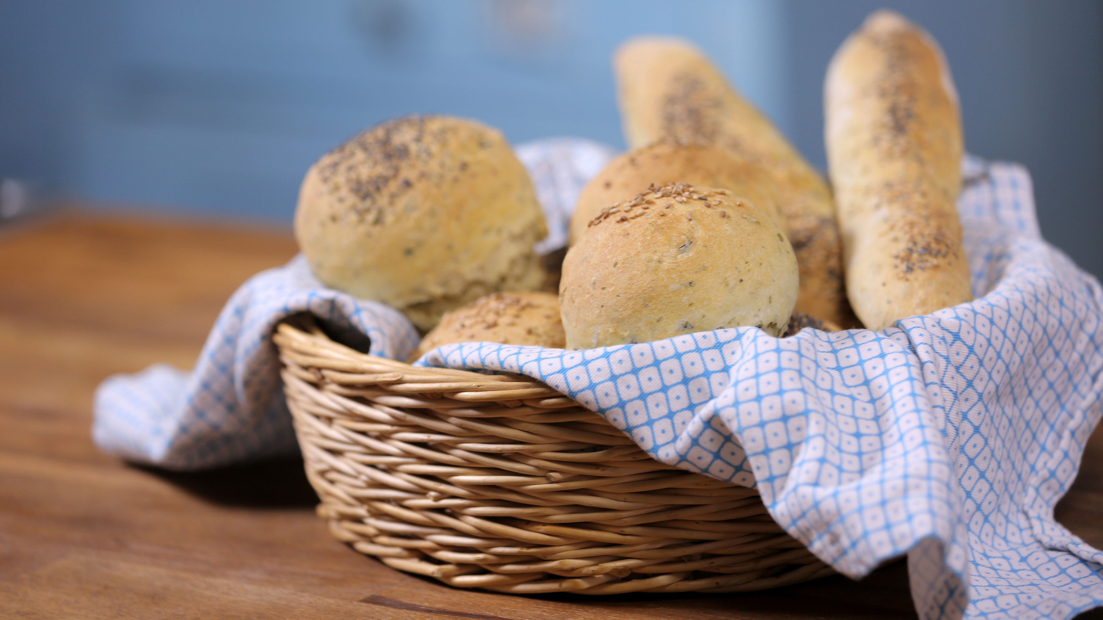 Brötchen selber backen | EDEKA
