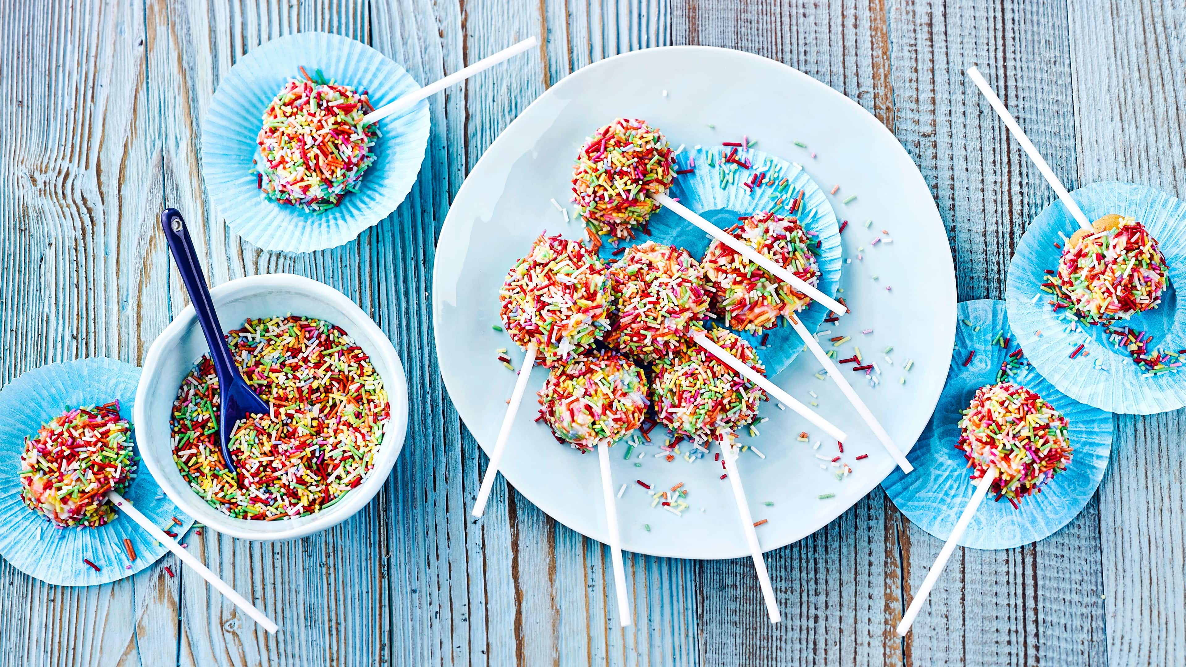 Bunte Streusel-Lollis - Rezept | EDEKA