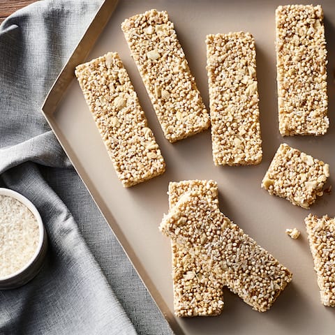 Cashew-Kokos-Riegel mit Reissirup und Vanille