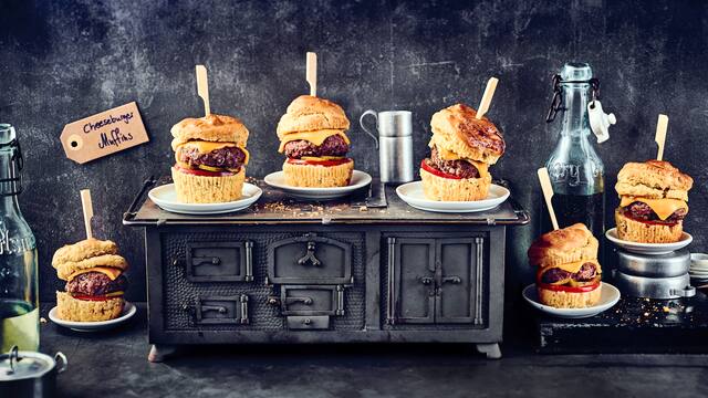 Cheeseburger Muffins