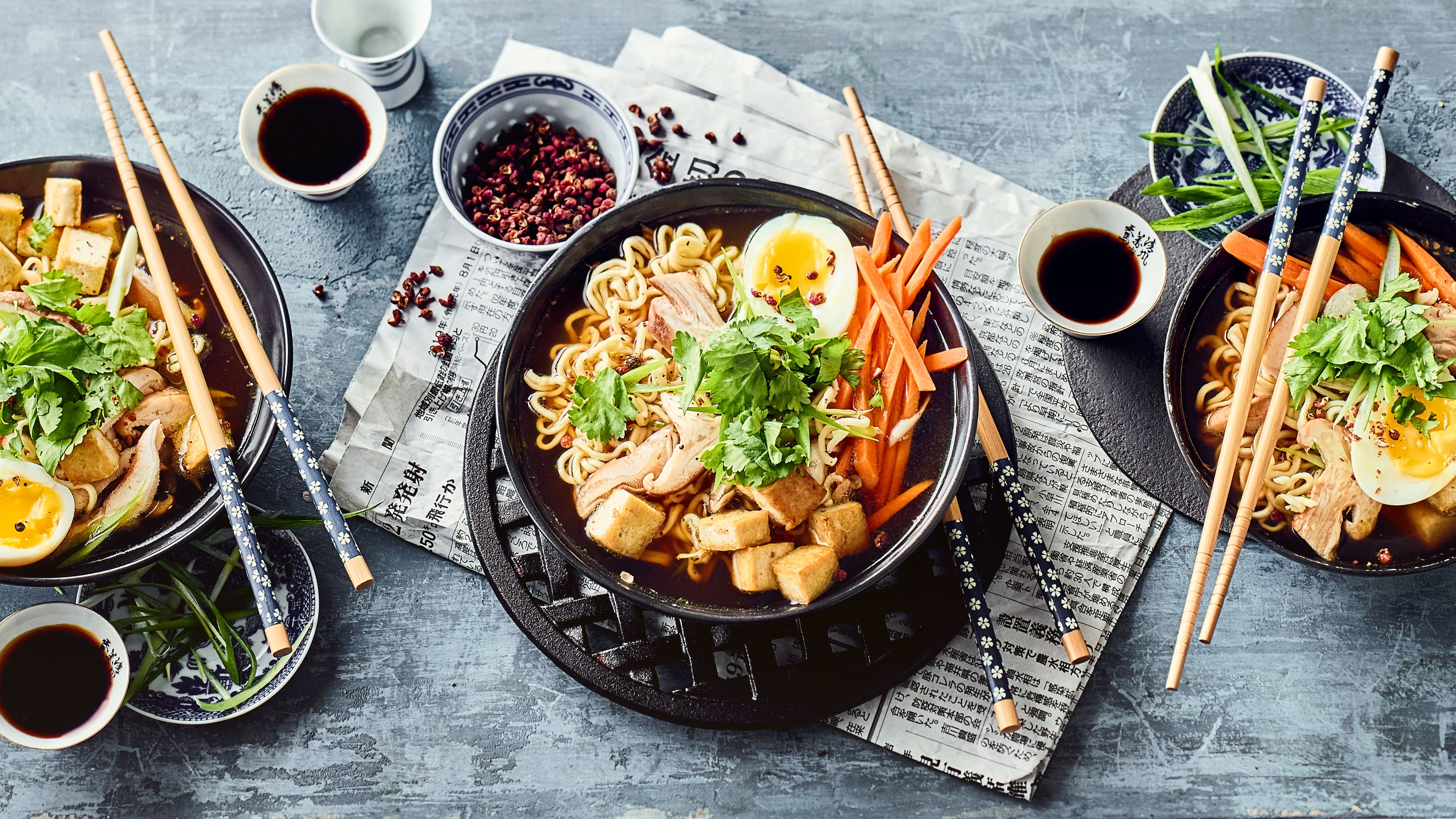 Chinesische Mie-Nudel-Suppe mit Shiitake und Tofu