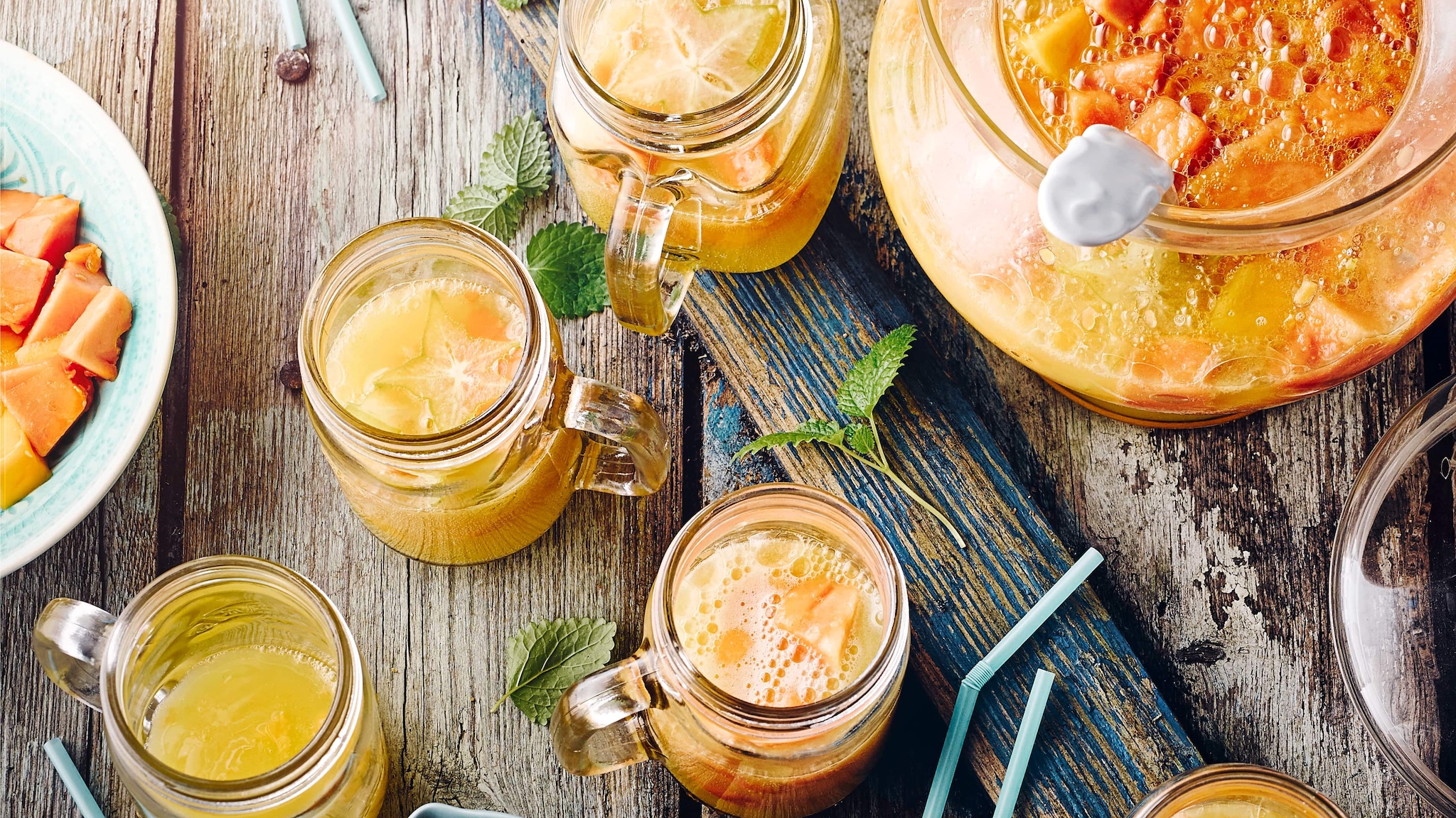 Exotische Früchtebowle