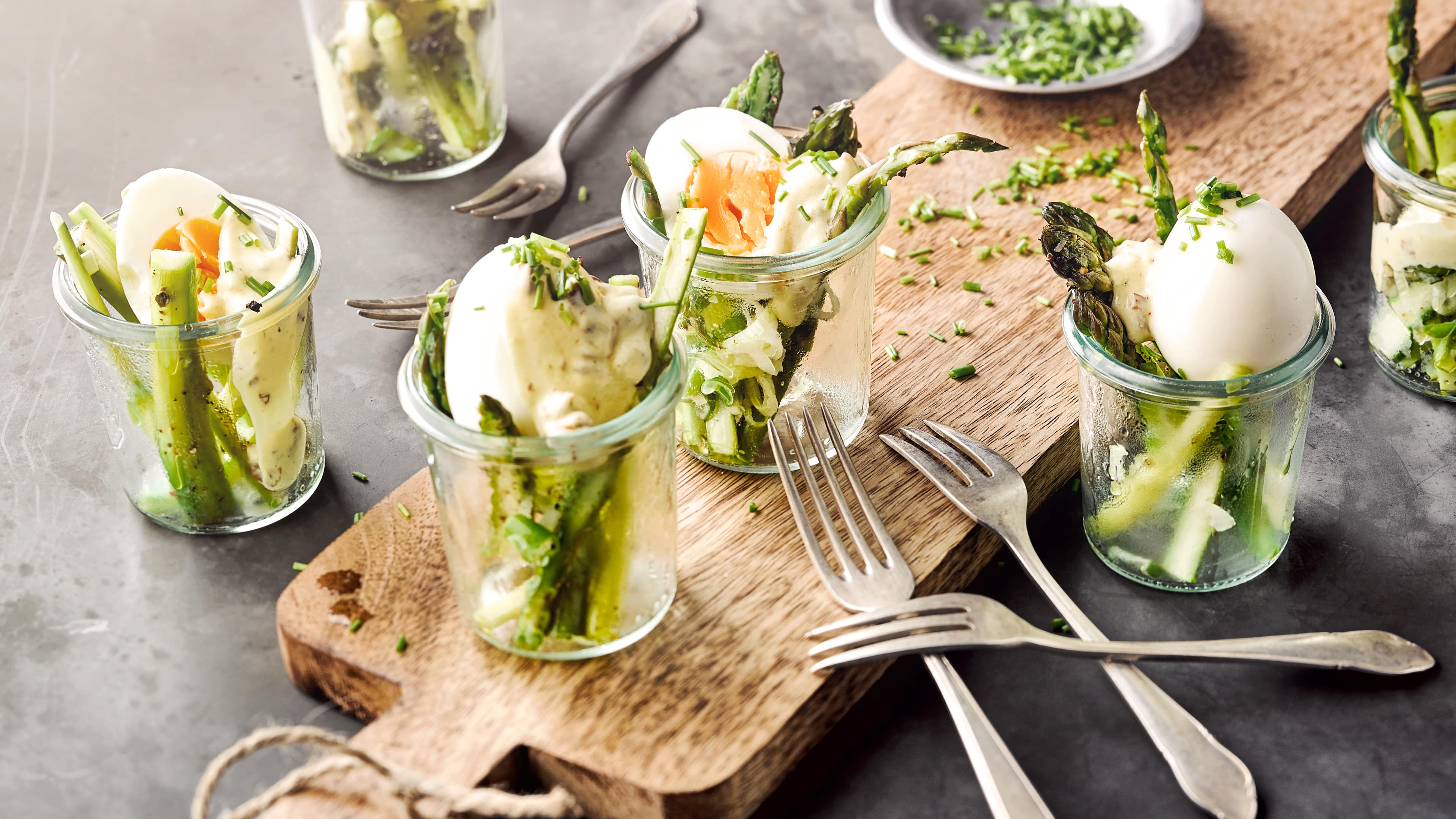 Rezepte für Vorspeisen im Glas: toll fürs Buffet | EDEKA