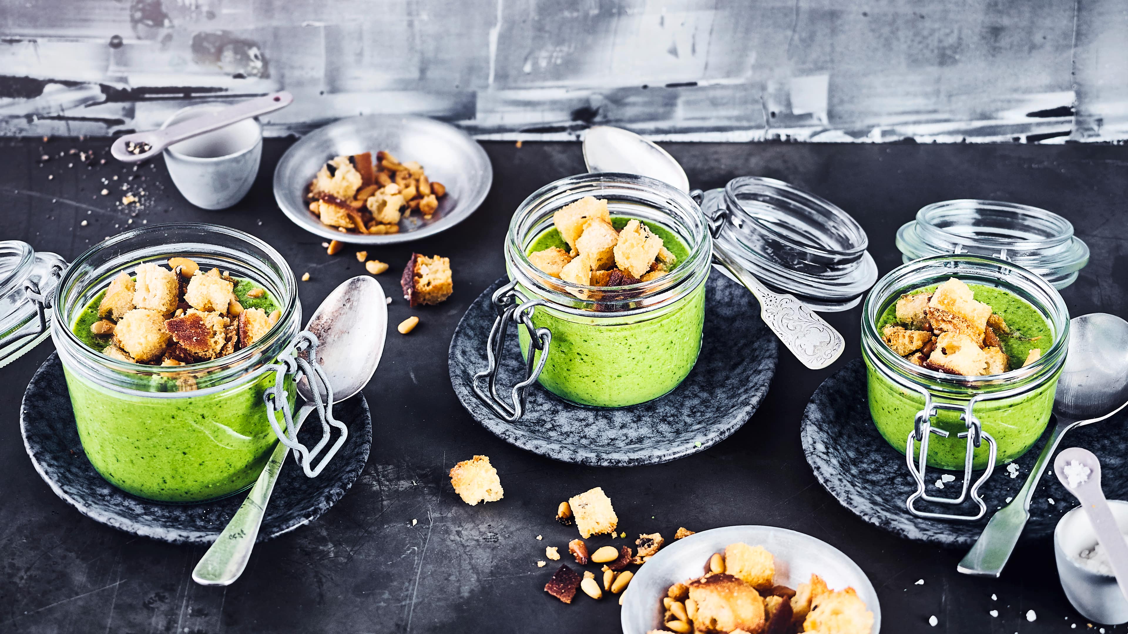 Erbsen-Spinat-Suppe 