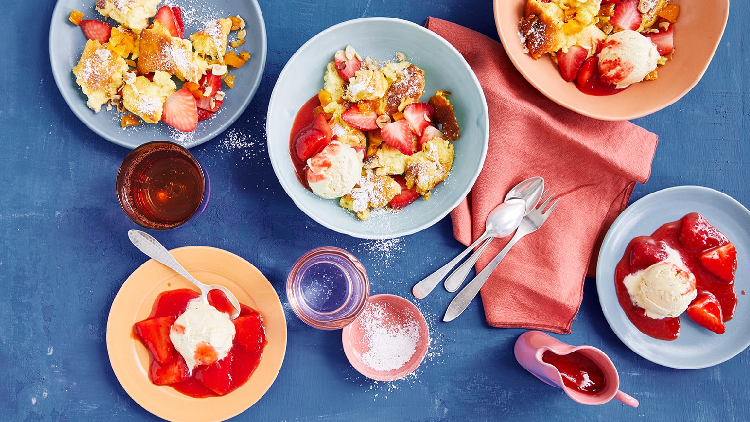 Erdbeer-Aprikosen-Kaiserschmarrn