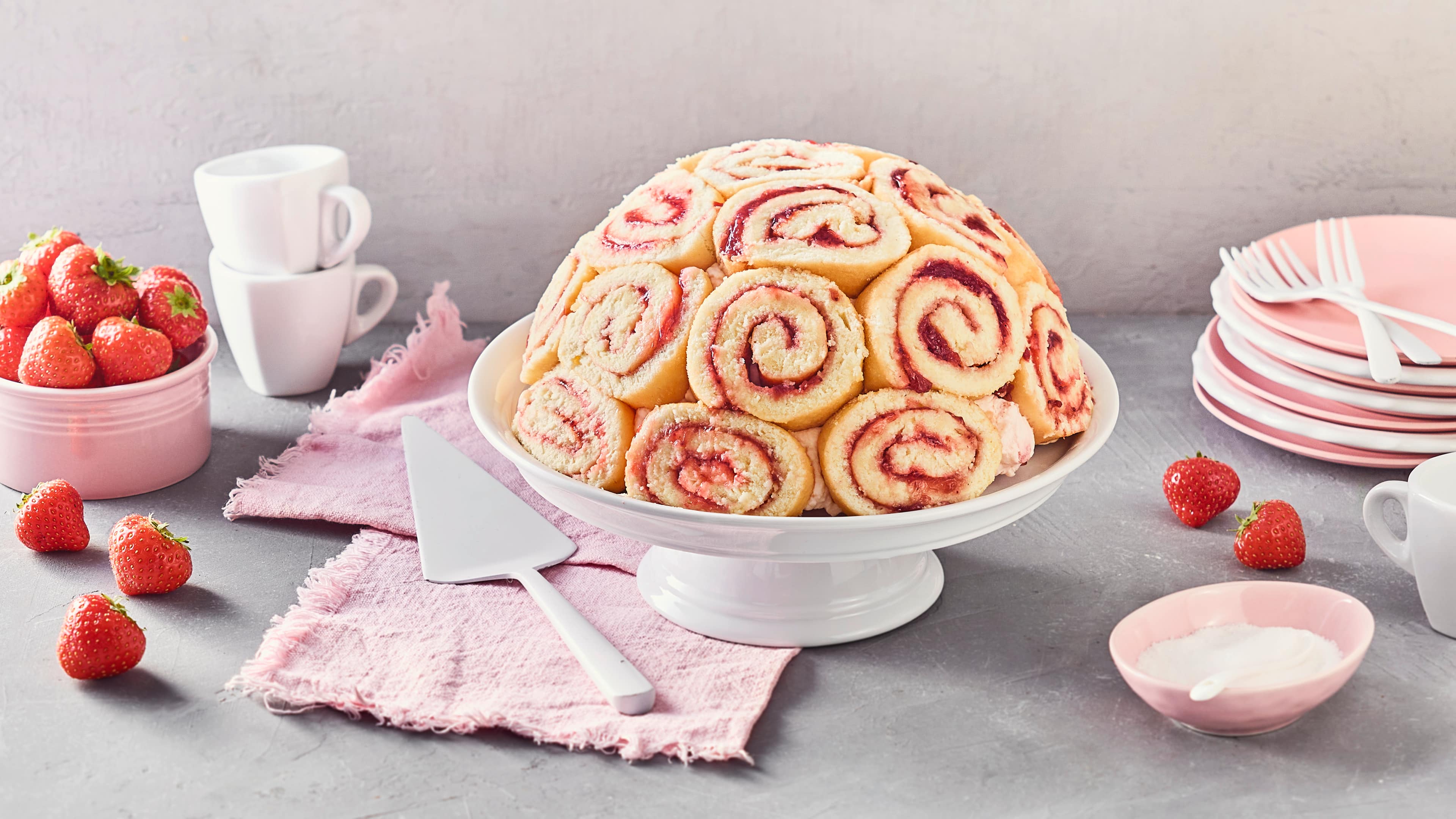 Erdbeer-Charlotte - Rezept | EDEKA
