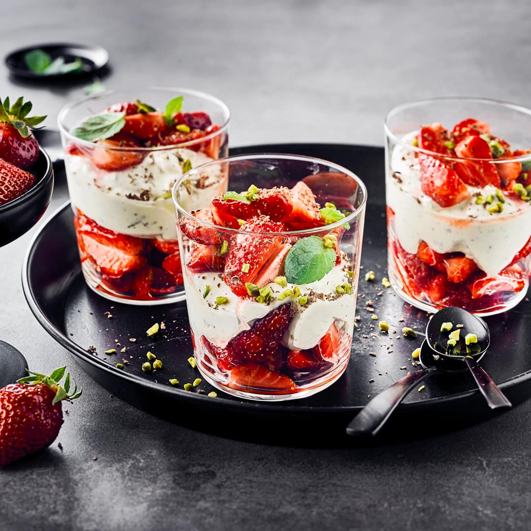 Erdbeer-Mascarpone-Dessert - Rezept | EDEKA