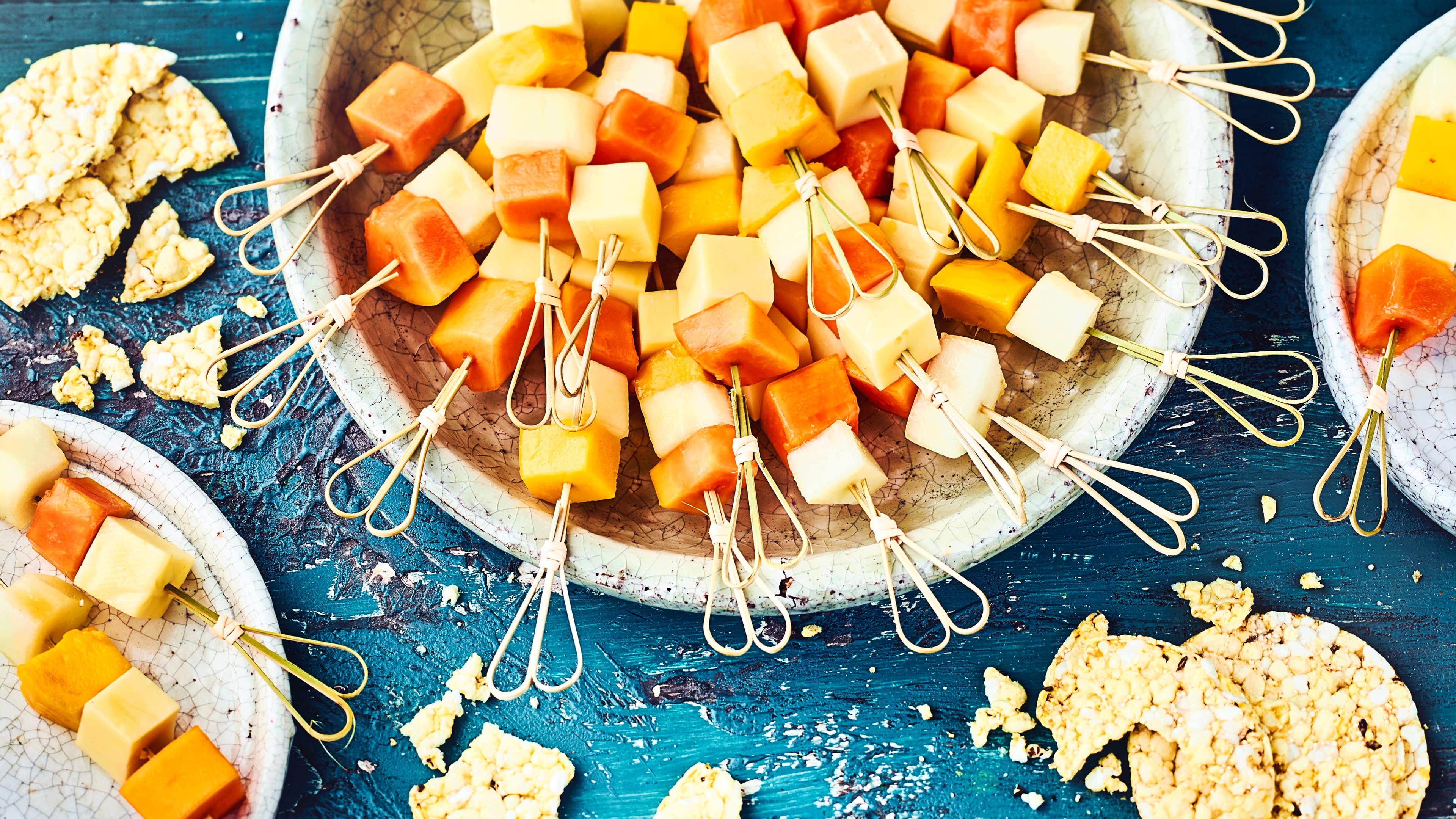 Exotische Frucht-Käse-Spieße - Rezept | EDEKA