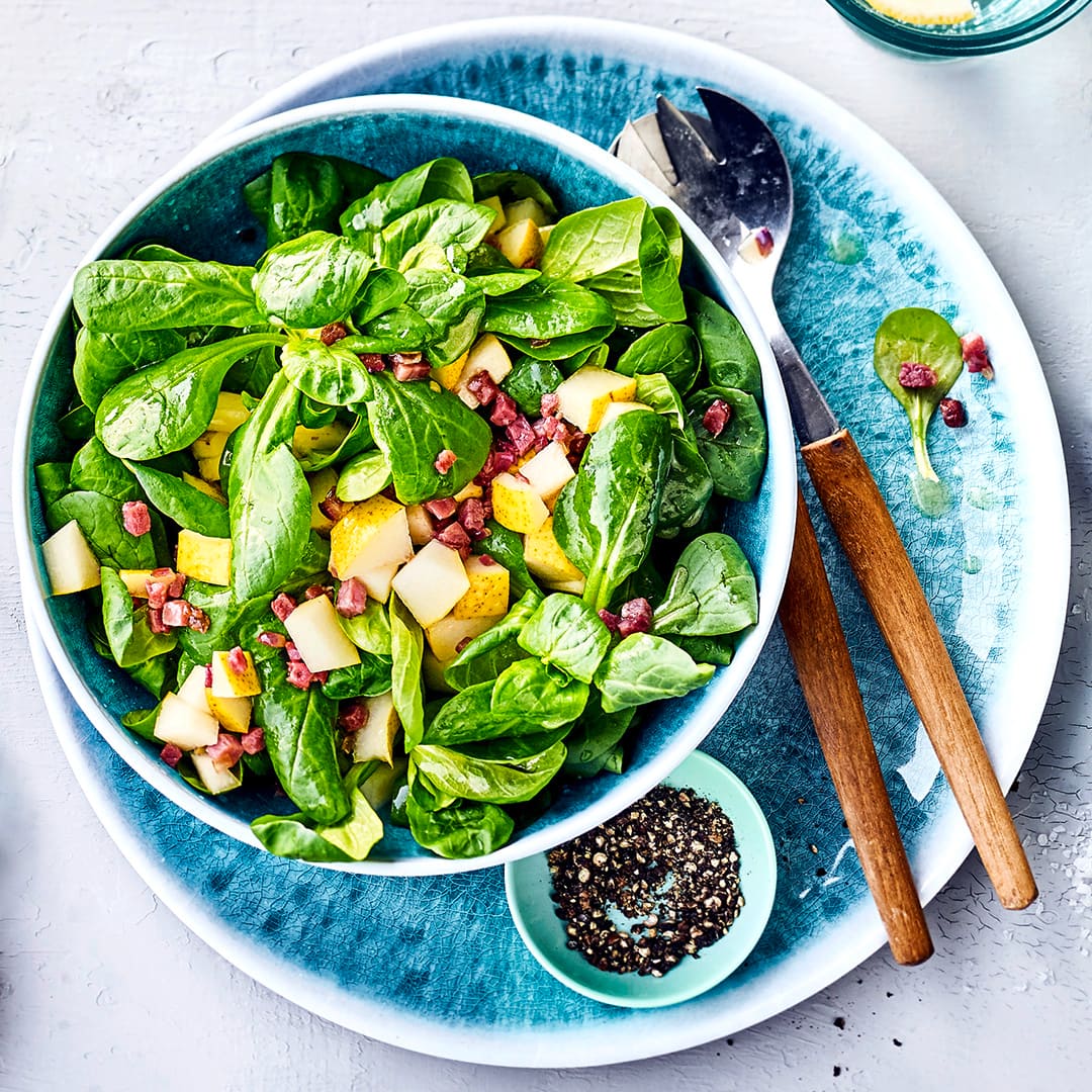 Feldsalat mit Birnen-Speck