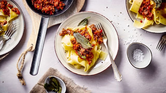 Fettuccine mit Entenragout