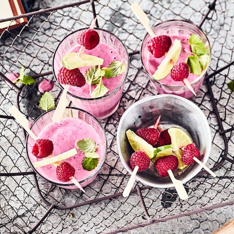 Fruchtiger Soja-Shake für warme Sommernachmittage.