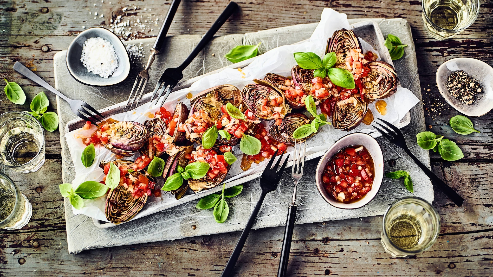 Gegrillte Artischocken