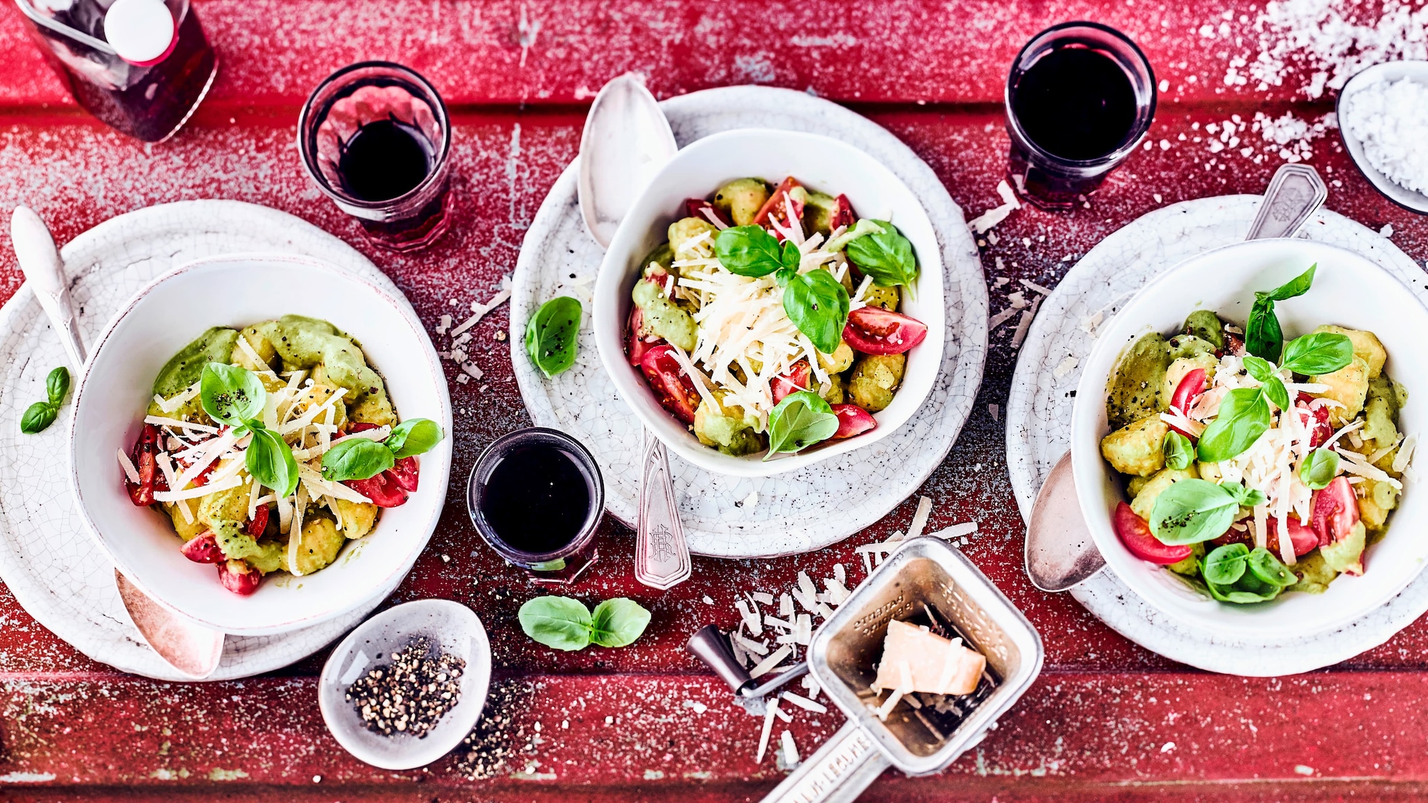 Gnocchi-mit-Basilikumsauce