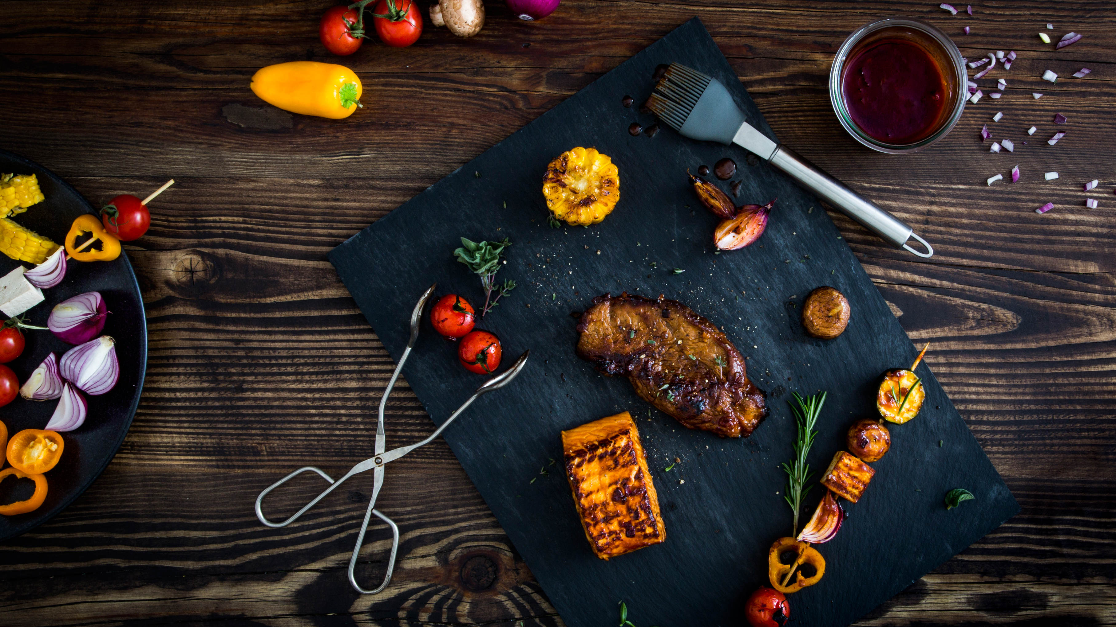 Grillfleisch marinieren: Tipps für die richtige Würze | EDEKA