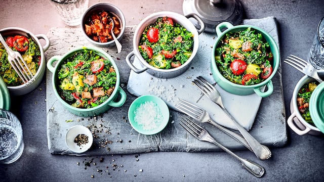 Grünkohlsalat mit Ananas