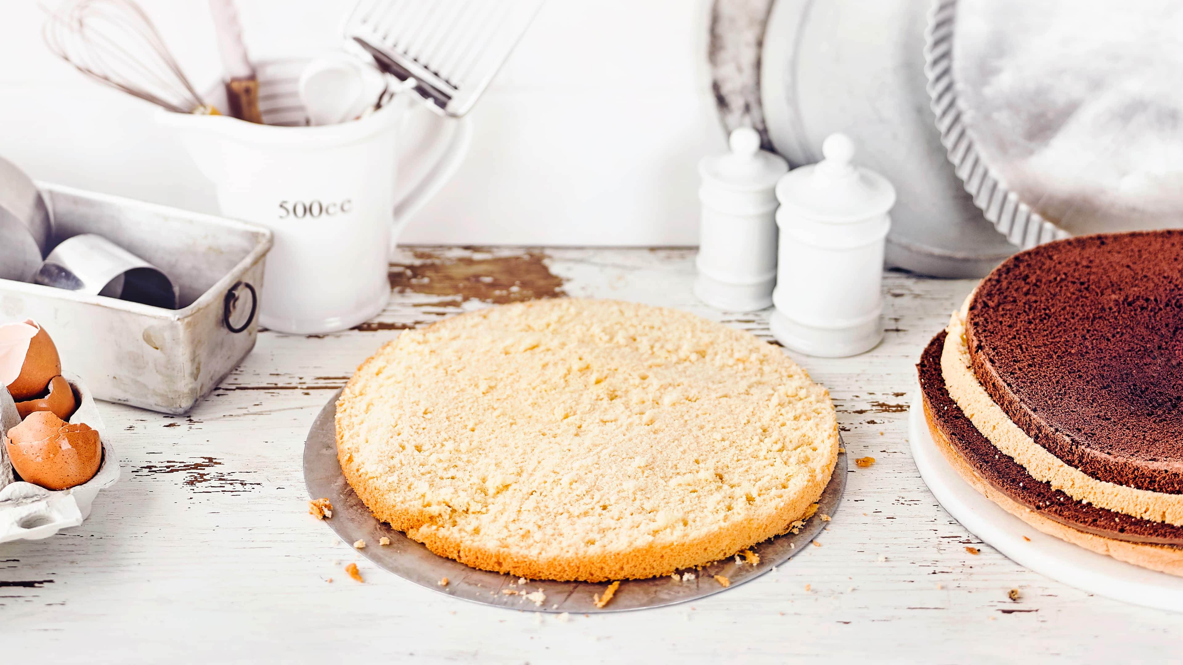 Grundrezept Biskuitboden - Rezept | EDEKA