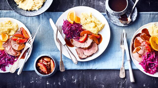 Hirschbraten mit Rotkraut