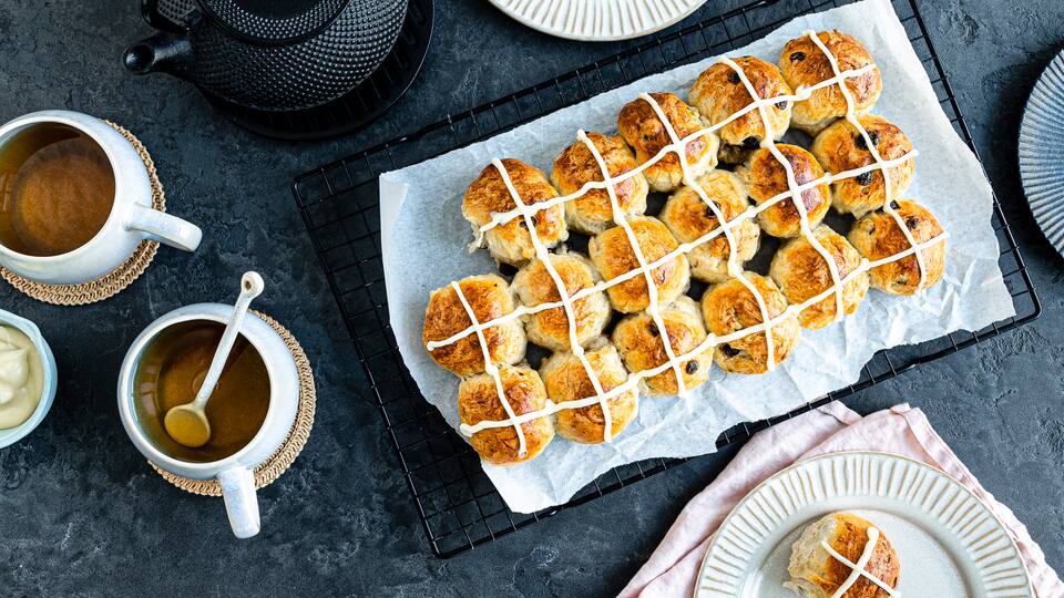 Hot Cross Buns