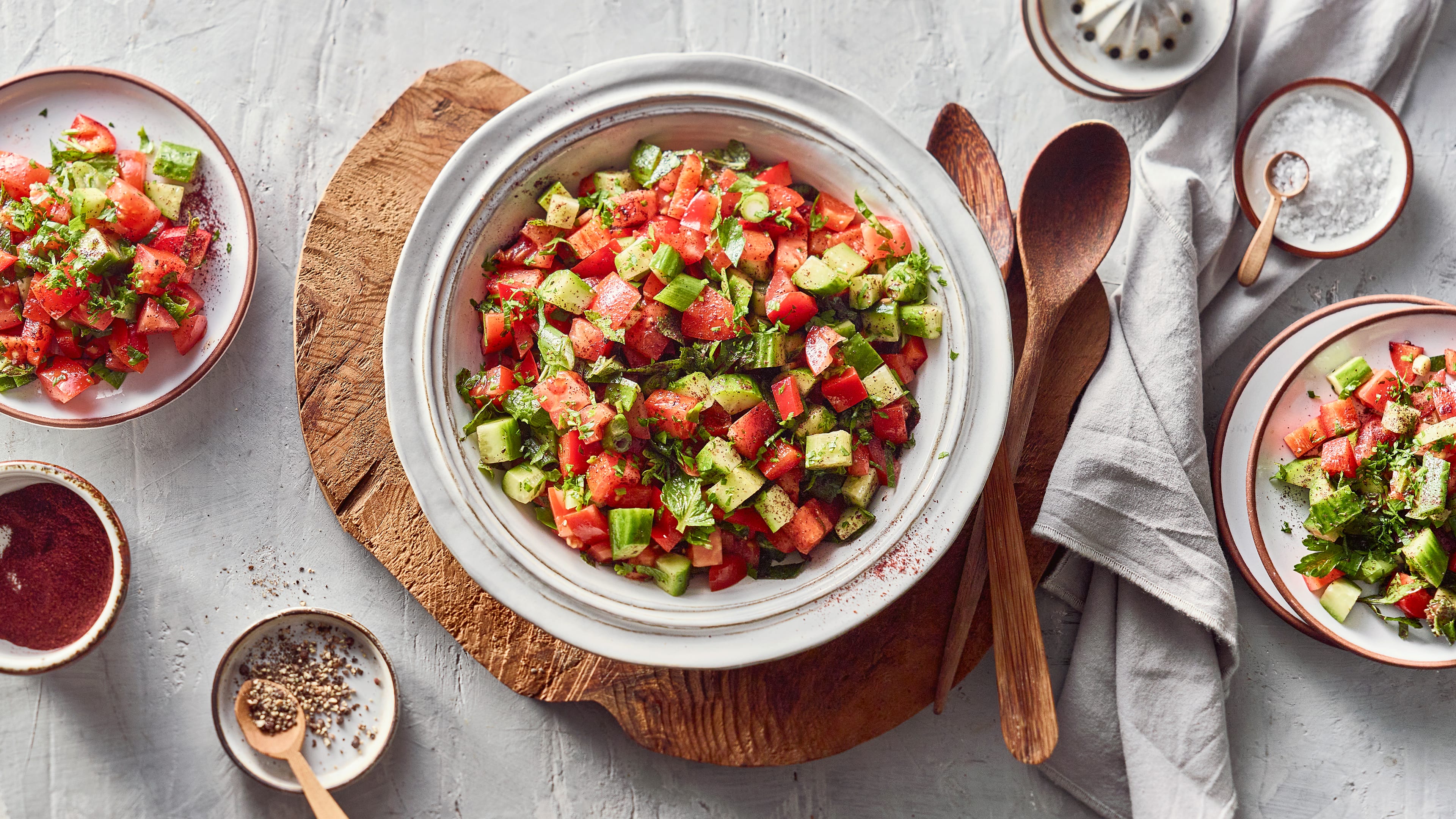 Israelischer Salat - Rezept | EDEKA
