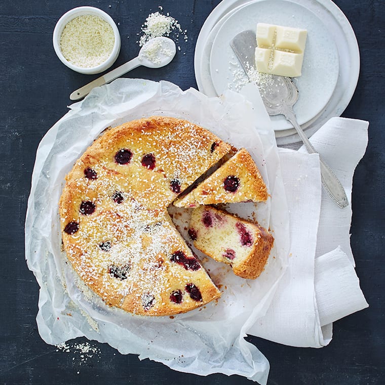 Kirschkuchen mit weißer Schokolade