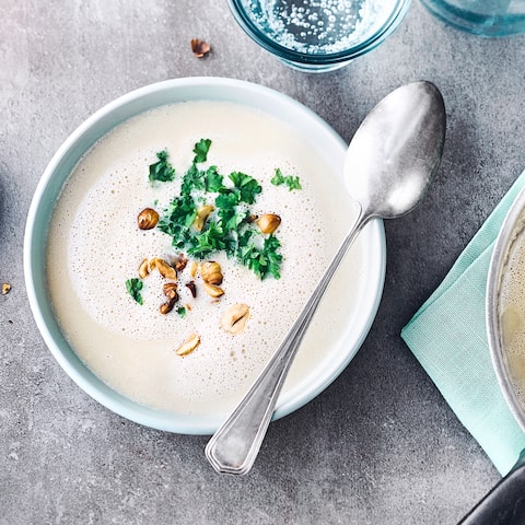 Kohlrabi-Nuss-Suppe