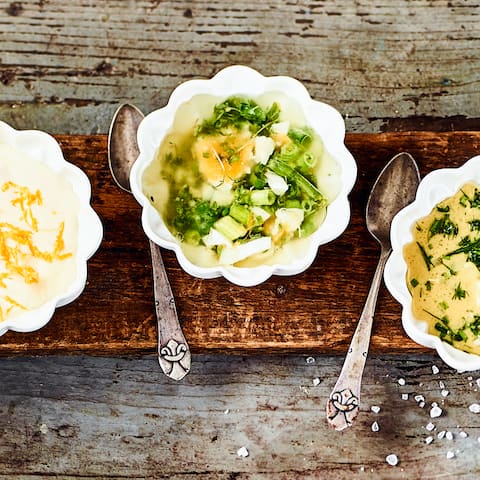 Eivinaigrette, Kräutervinaigrette und Orangenvinaigrette sind unsere drei Dressings, die hervorragend zu einem frischen, knackigen Kopfsalat passen.