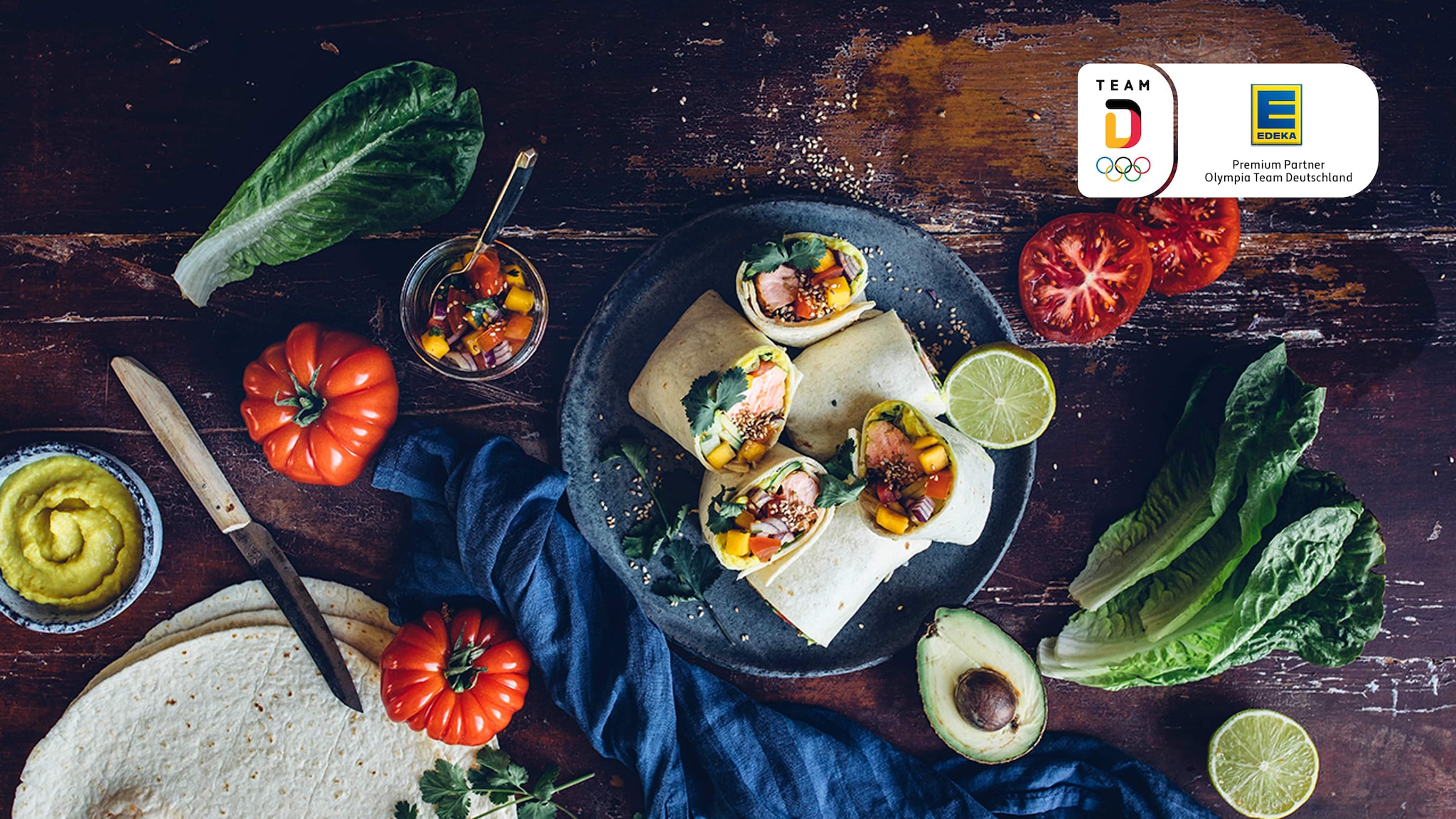 Lachs-Wrap  mit Bohnenmus und Mango-Salsa