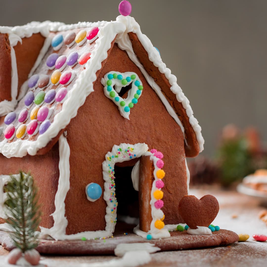Lebkuchenhaus selber machen: Anleitung und Rezept | EDEKA