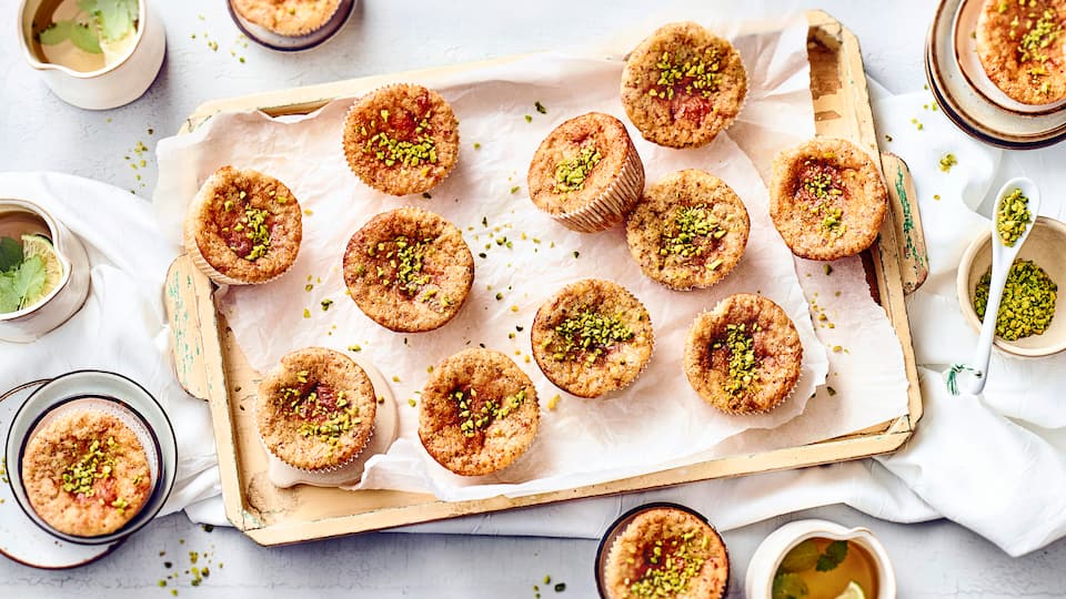 Lust auf Muffins aber lieber nicht zu viele Kohlenhydrate? Dann sind Sie bei uns genau richtig: Unser Rezept für Low-Carb-Muffins ist ohne 