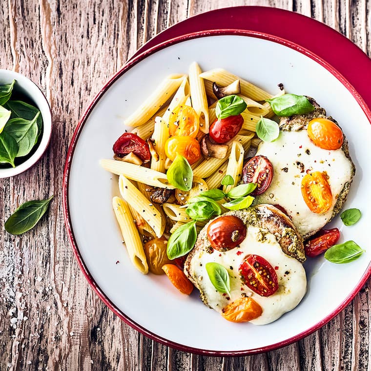 Mozzarella-Steak mit Penne