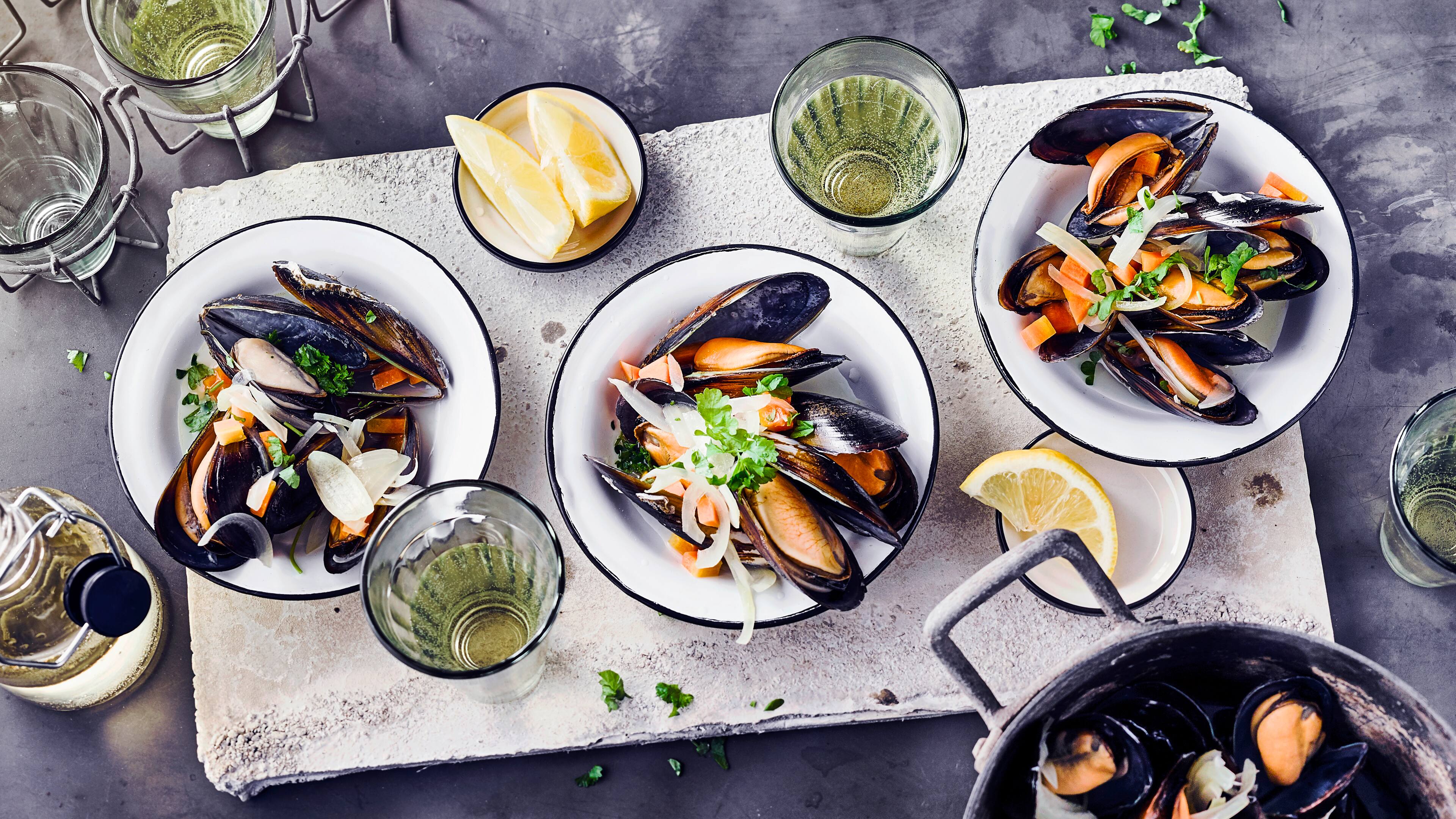 Muscheln nach rheinischer Art - Rezept | EDEKA