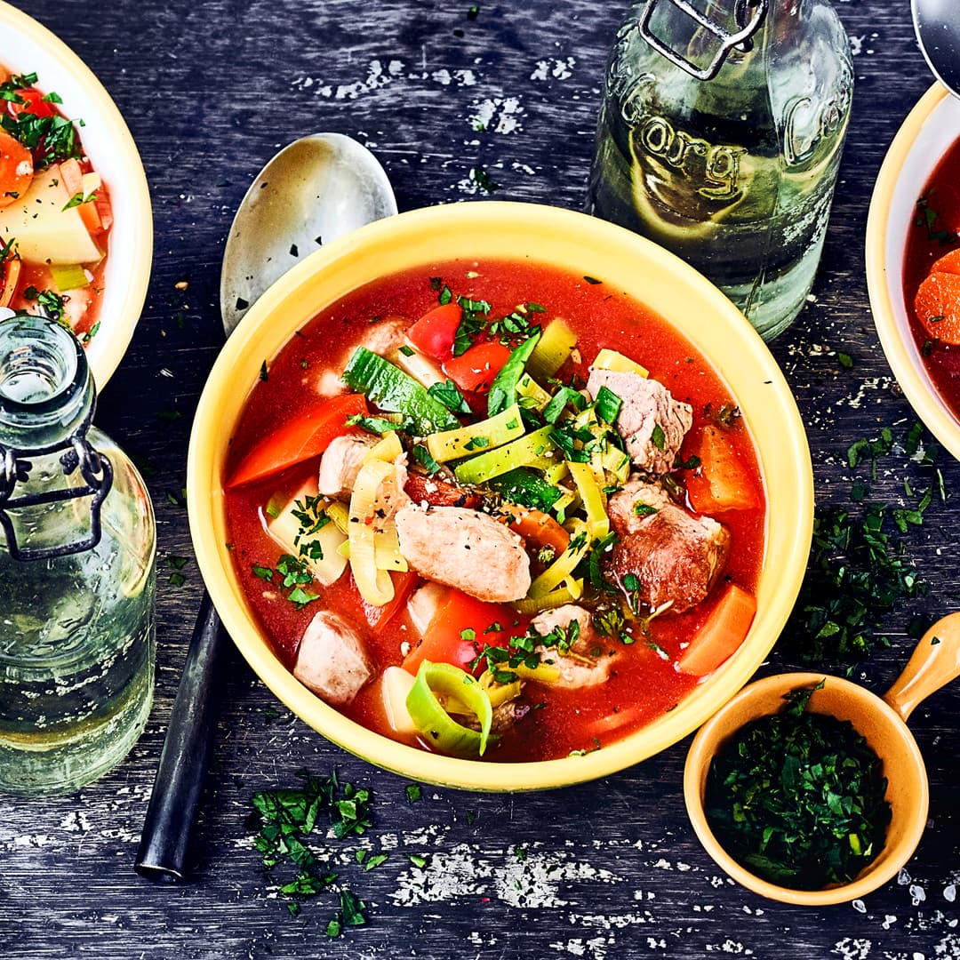 Kraeftiger-Suppeneintopf