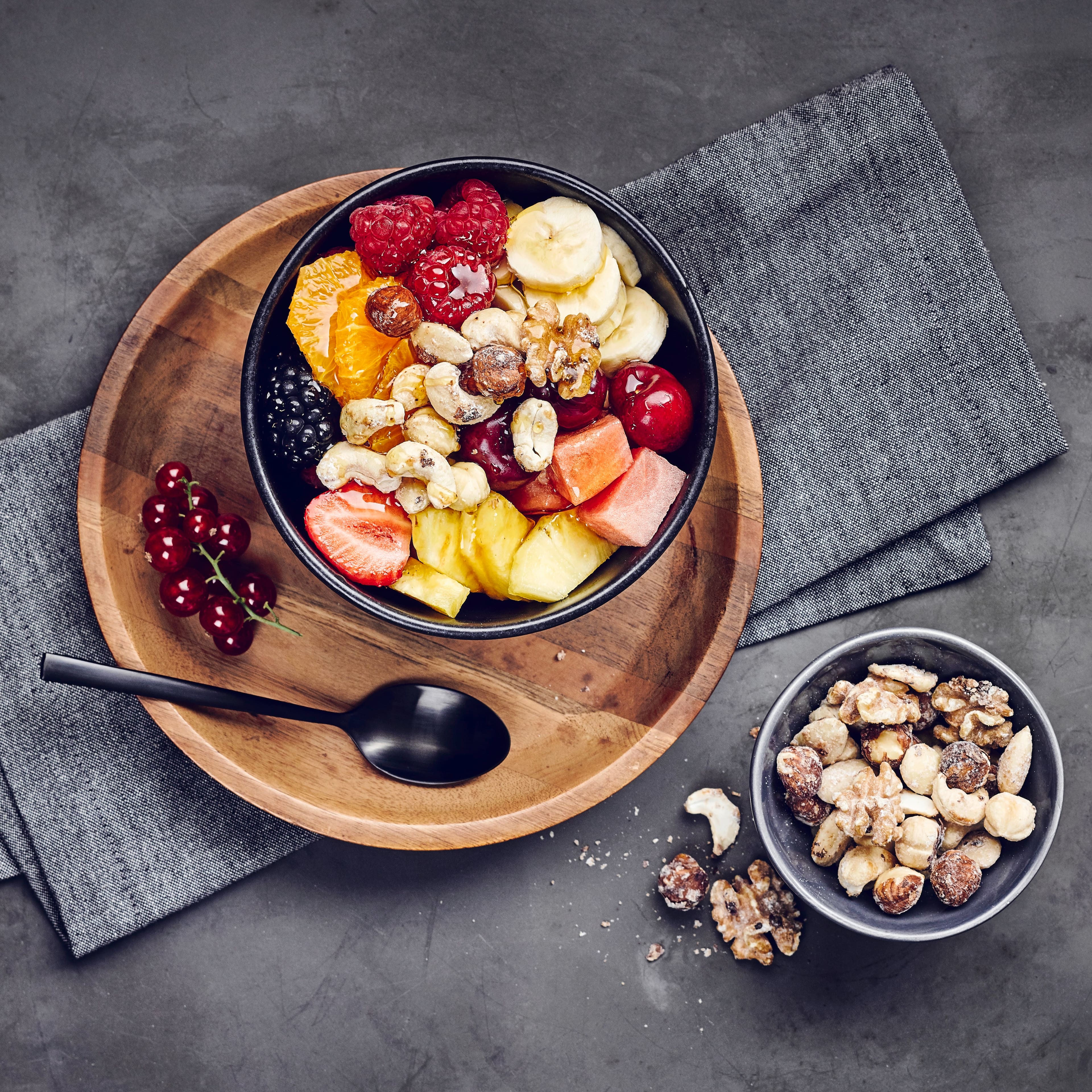 Obstsalat mit Nüssen - Rezept | EDEKA