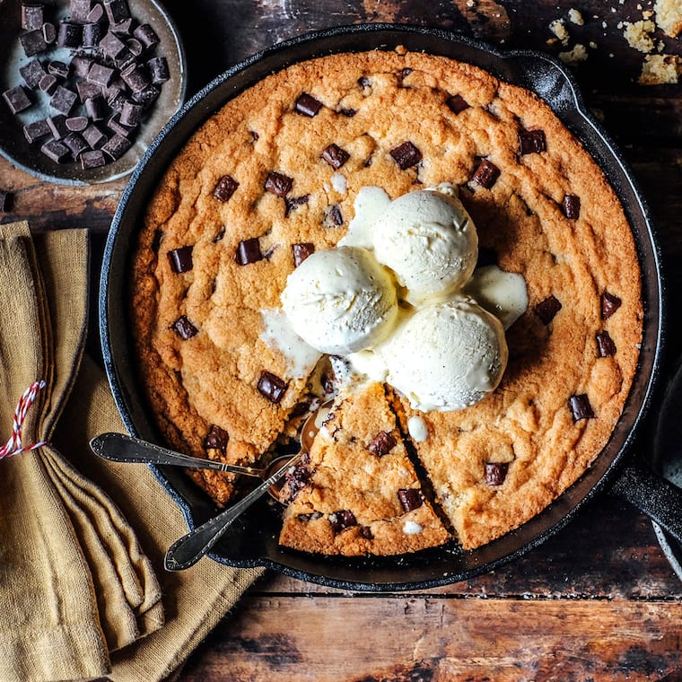 One Pan Cookie