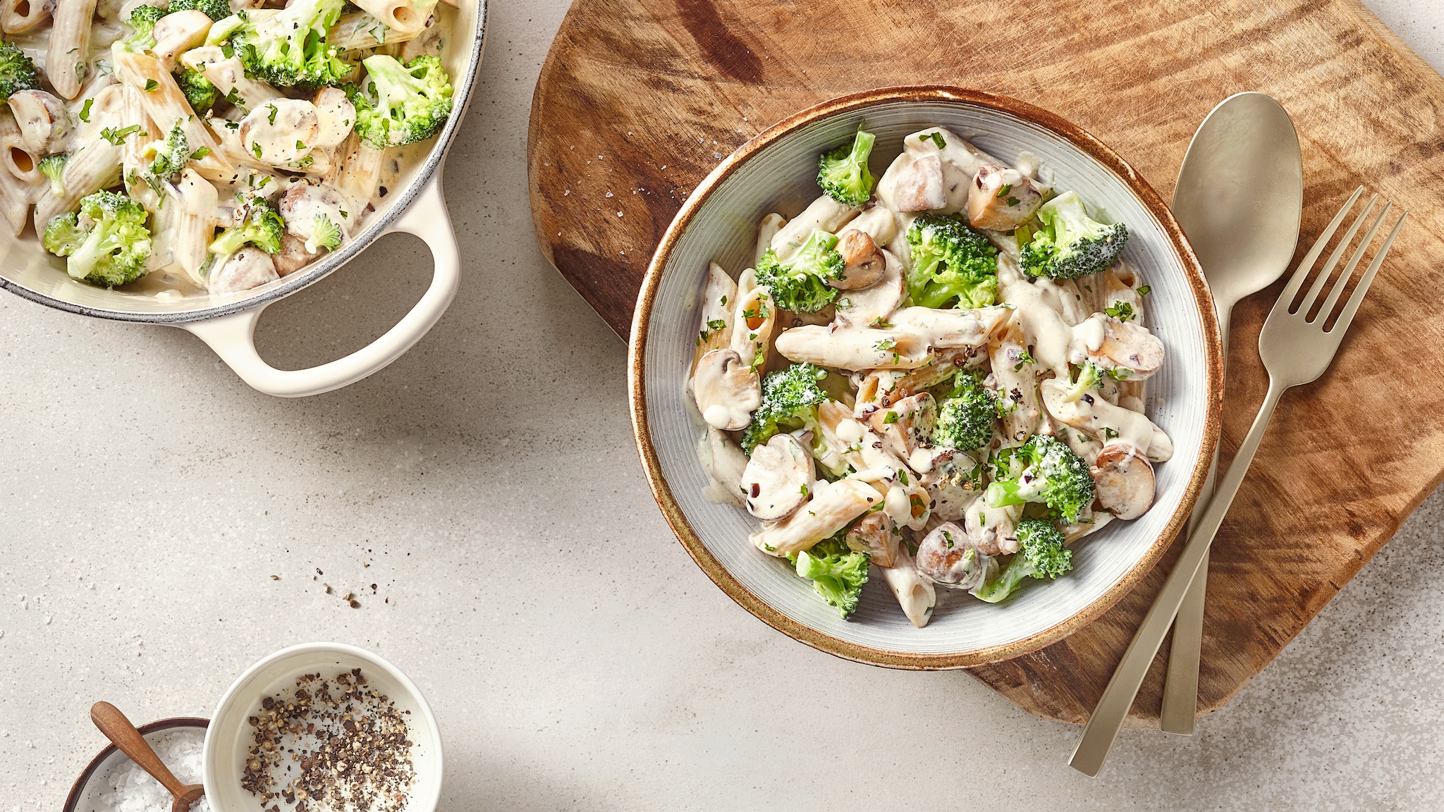 One Pot Penne mit Brokkoli und Pilzen