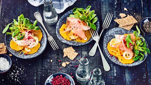 Orangensalat mit Schinken