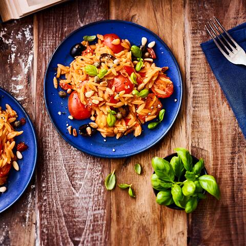 Wie Risotto aber auf Basis von kleinen Nudeln: Unser Pastasotto ist mit viel Parmesan super geschmacksintensiv!