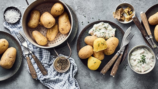 Pellkartoffeln mit Dip