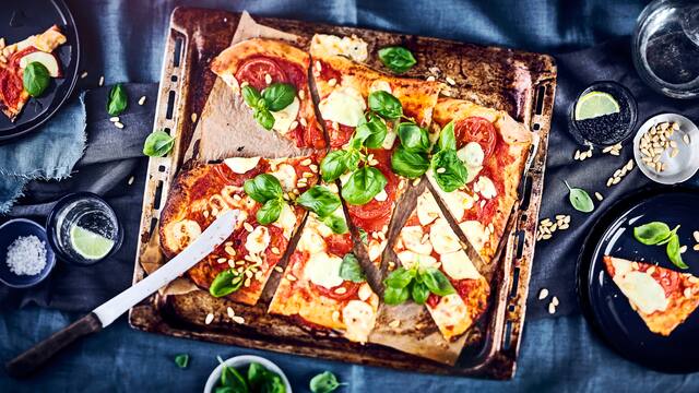 Pizza Caprese