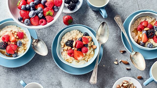 Porridge mit Beeren