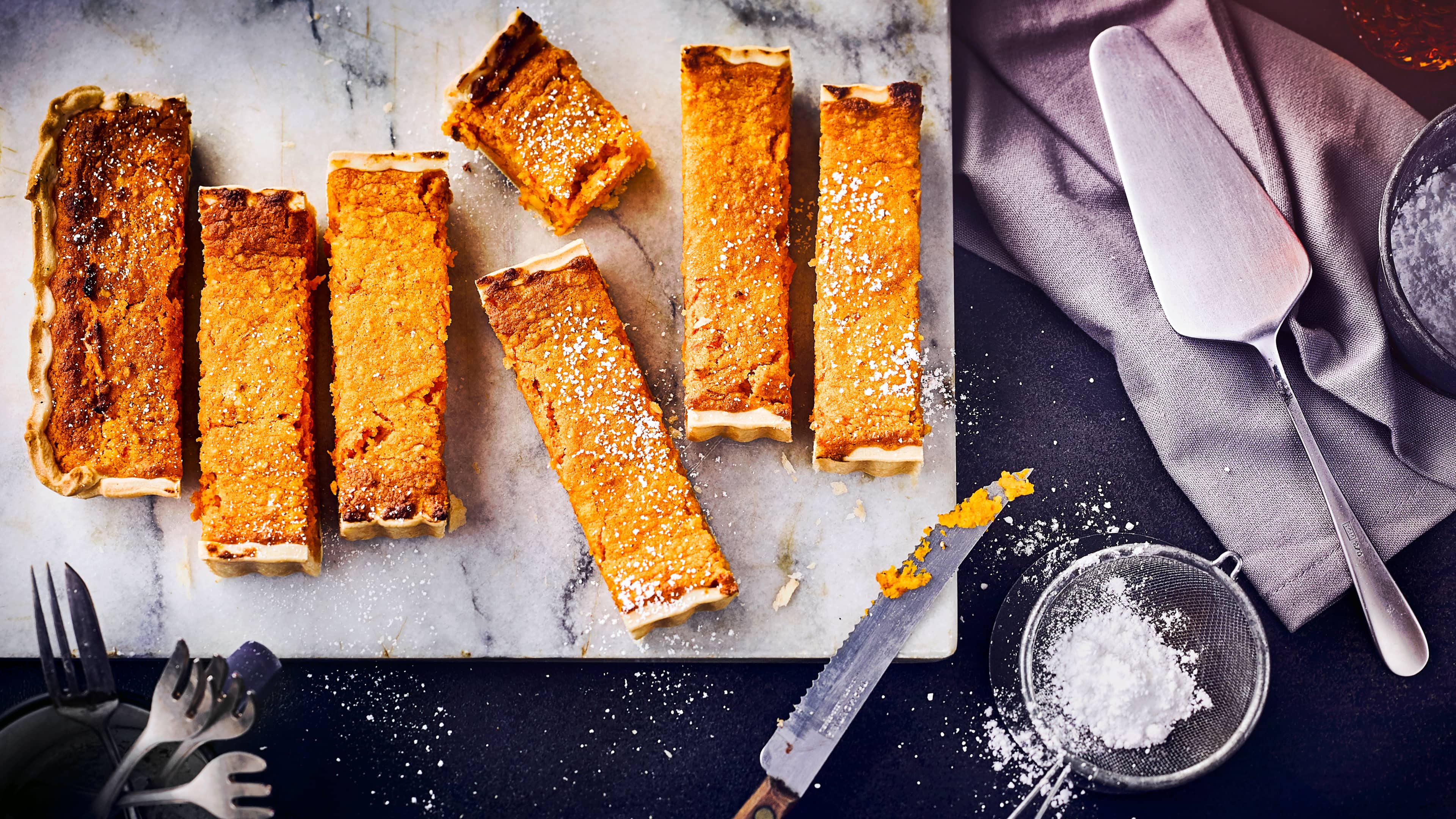 Kürbiskuchen-Rezepte: Backen mit Hokkaido und Co. | EDEKA Kürbiskuchen-Rezepte: Backen mit Hokkaido und Co. | EDEKA