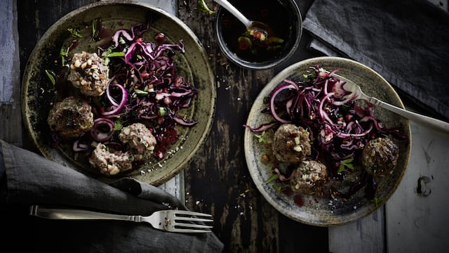 Rotkohl-Granatapfel-Salat